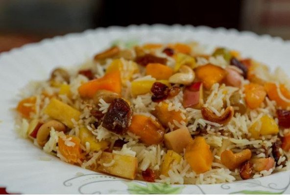পোলাওয়ে কখনো আম দিয়েছেন? জেনে নিন রেসিপি