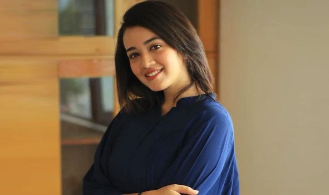 আমি ধীরে চলো নীতিতে বিশ্বাসী : আইশা