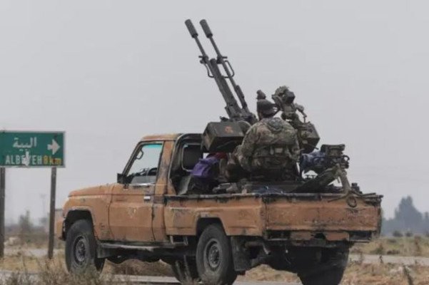 সিরিয়ায় বাশার-ঘনিষ্ঠ কর্মকর্তার প্রকাশ্যে মৃত্যুদণ্ড কার্যকর