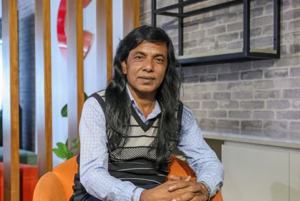 ইসলাম উদ্দিন পালাকারের গল্প