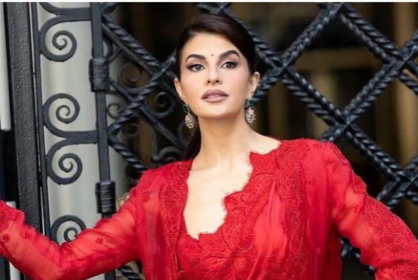 সুকেশ-জ্যাকুলিনের ‘গোপন প্রেম’ কি পর্দায় আসবে