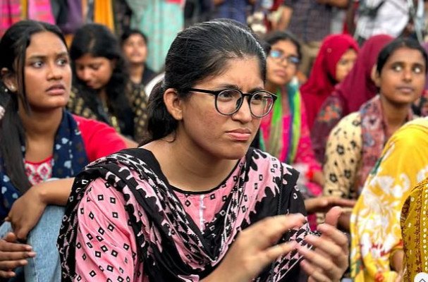 বৈষম্যবিরোধী ছাত্র আন্দোলন ছাড়লেন উমামা ফাতেমা, ফেসবুকে জানালেন কারণ