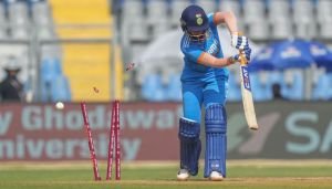 ভারতকে ৭৩ রানে অলআউট করে বড় জয় অস্ট্রেলিয়ার