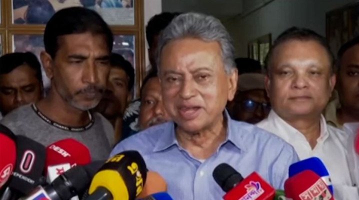 জনগণের ম্যান্ডেট না নিয়ে রাজপথে কর্মসূচি দিলে গণতন্ত্র বাধাগ্রস্ত হবে: আমীর খসরু