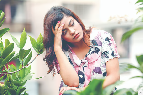 থাইরয়েডের সঙ্গে হতাশা ও বিষণ্নতার কী সম্পর্ক