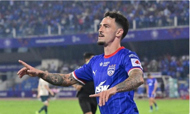 বাংলাদেশ ম্যাচের আগে ভারতের ক্যাম্পে সাবেক অস্ট্রেলিয়ান ফুটবলার