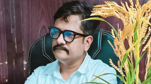 বিএনপির সাবেক প্রতিমন্ত্রীর ছেলে যোগ দিলেন আ.লীগে, দিলেন হাসিনার দেশে ফেরার বার্তা