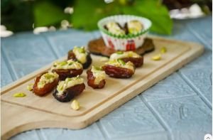 খেজুরে ভরা কাস্টার্ডের রেসিপি