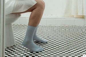 মলত্যাগের সময় ব্যথা করছে, কী করব?