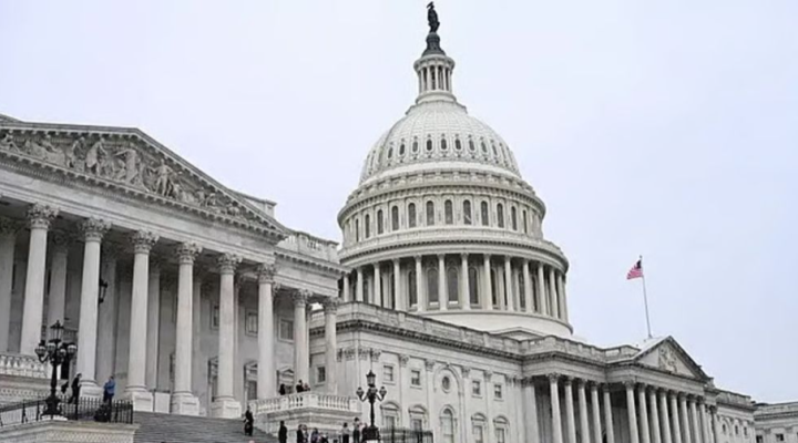 ‘শাটডাউন’ অবসানে সিনেটে সমঝোতা