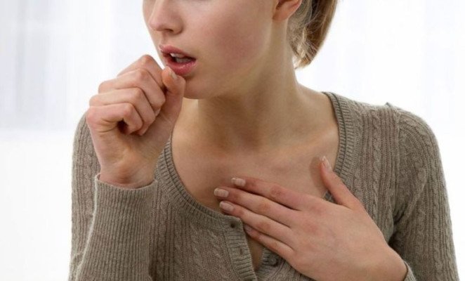 শীতে গলায় কফ জমে থাকে? পরিষ্কার করুন এই উপায়ে