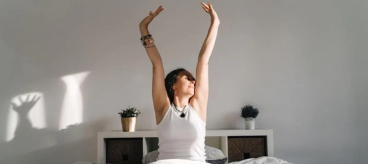 সকালের যে অভ্যাসগুলো আপনাকে দ্রুত বুড়িয়ে দিচ্ছে