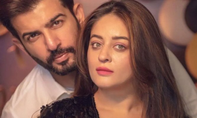 ১৪ বছরের সংসার ভাঙল জয়-মাহির