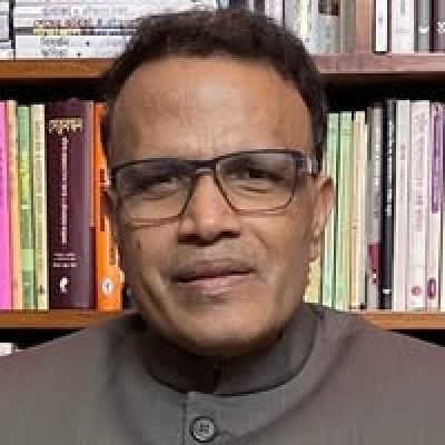 নিউইয়র্ক আন্তর্জাতিক বাংলা বইমেলা ২২-২৫ মে, বইমেলার আহ্বায়ক ড. নজরুল ইসলাম