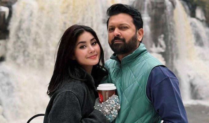 ‘সেটা অনেক বড় প্রসঙ্গ’, বিচ্ছেদের সিদ্ধান্ত কেন প্রশ্নে তাহসান