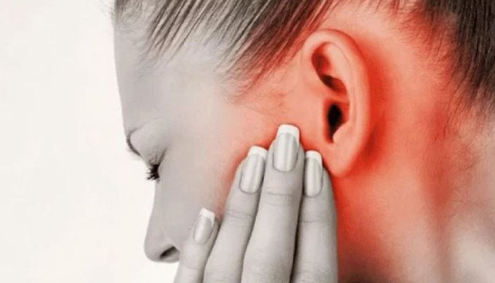 কানের ব্যথা হতে পারে বিরল ক্যানসারের লক্ষণ