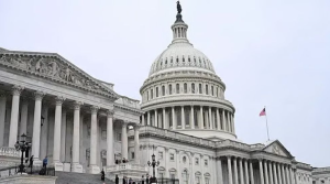 ‘শাটডাউন’ অবসানে সিনেটে সমঝোতা