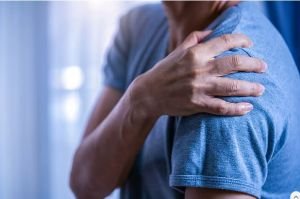 ডায়াবেটিস রোগীর কাঁধে ব্যথার কারণ ও প্রতিকার