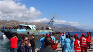 গ্রিসের উপকূল থেকে বাংলাদেশিসহ ৪০০ অভিবাসনপ্রত্যাশী উদ্ধার