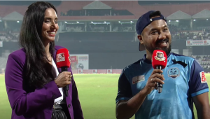 পাকিস্তানি উপস্থাপিকার প্রশ্নে চমকে গেলেন পলাশ