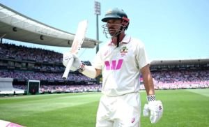 স্মিথ-হেডের কীর্তিময় ইনিংসে অস্ট্রেলিয়ার বড় লিড