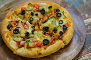 অলিভ পিৎজার রেসিপি