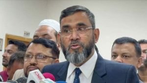 পোস্টাল ব্যালটে কারচুপির সুযোগ নেই: ইসি সানাউল্লাহ