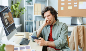 যেসব অভ্যাসে নষ্ট হয় আপনার প্রোডাক্টিভিটি!