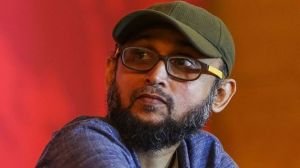 বাংলাদেশি সন্দেহে পিটিয়ে মারবেন আর বলবেন ভারতে খেলা নিরাপদ