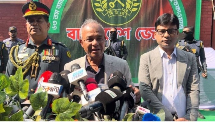 নির্বাচন ভন্ডুল করার সম্ভাবনা নেই, যেসব জঙ্গি-সন্ত্রাসী ছিল পালিয়ে গেছে: স্বরাষ্ট্র উপদেষ্টা