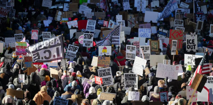 দেশজুড়ে বিক্ষোভ, রাস্তায় অগণিত মানুষ