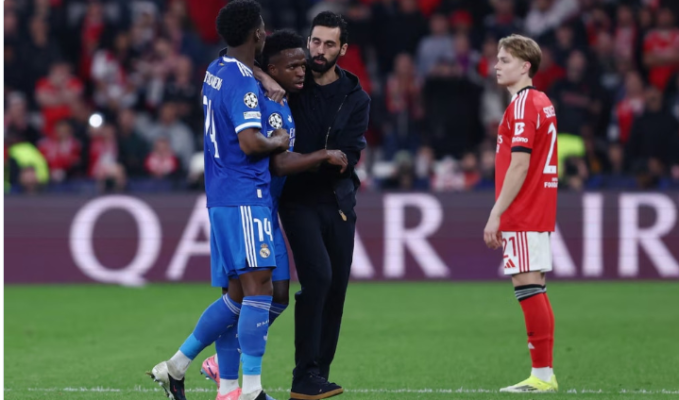 ভিনিসিয়ুসের বিরুদ্ধে বর্ণবাদী আচরণের অভিযোগে ৫ সমর্থক নিষিদ্ধ