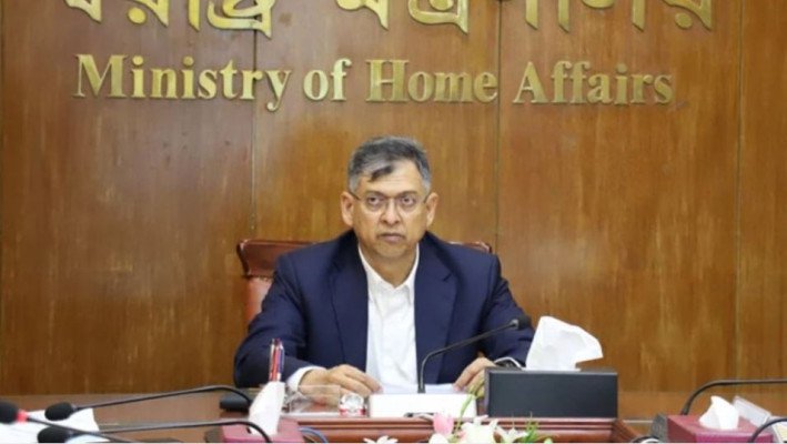 ঈদের আগে পোশাক কারখানাকে বেতন-ভাতা পরিশোধ করতে বলা হয়েছে: স্বরাষ্ট্রমন্ত্রী