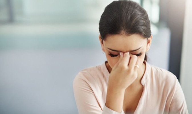 ঘনঘন মাথা ব্যথা বা ক্লান্তি? জেনে নিন কারণ