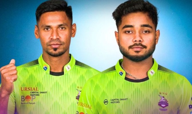 টস জিতে ব্যাটিংয়ে লাহোর, খেলছেন মুস্তাফিজ ও ইমন