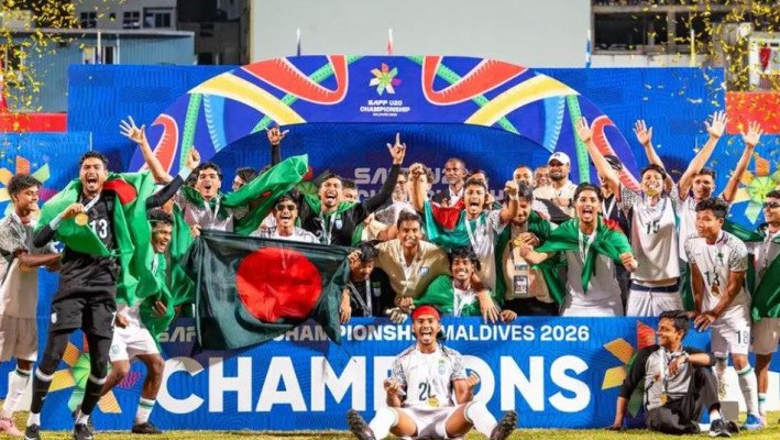 হাতিরঝিলে সংবর্ধনা পাচ্ছে সাফজয়ী বাংলাদেশ দল