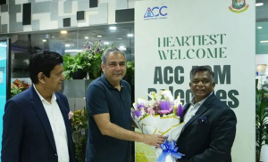 জরুরি সভায় যোগ দিতে পাকিস্তান গেলেন বিসিবি সভাপতি