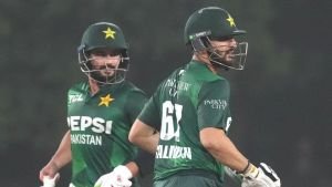 ইংল্যান্ড ম্যাচের আগে পাকিস্তানের সামনে যে সমীকরণ