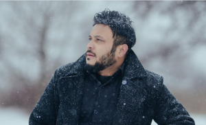 দেশ ছেড়ে কানাডায় স্থায়ী, তবু ছাড়েননি অভিনয়