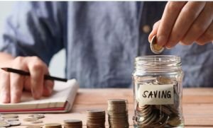 আয় বাড়লেও সঞ্চয় হচ্ছে না? এড়িয়ে চলুন এই সাধারণ ভুলগুলো