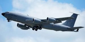 জ্বালানি সরবরাহকারী বিমান বিধ্বস্ত হয়ে ৪ ক্রু নিহত