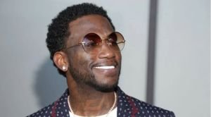 অস্ত্র ঠেকিয়ে মার্কিন র‌্যাপারকে অপহরণ