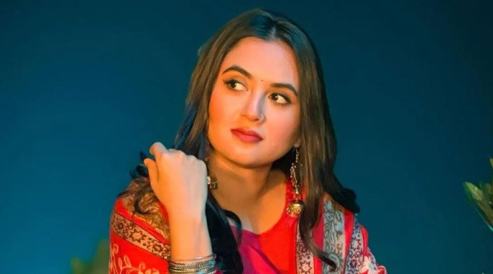 এখনও সুস্থ নন তানিয়া বৃষ্টি, চাইলেন দোয়া