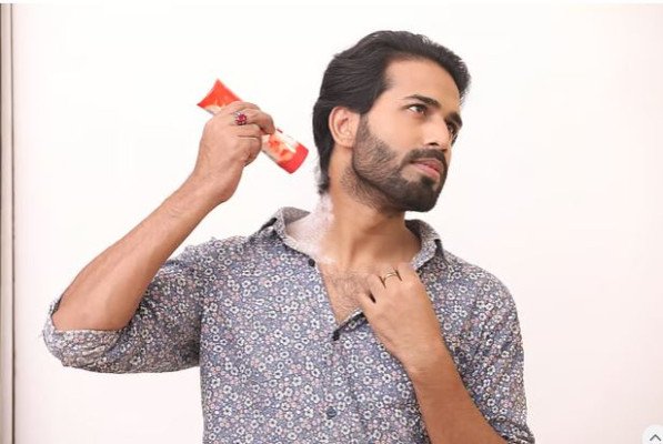 গরমে ঘামাচি থেকে রেহাই পেতে যা করতে হবে