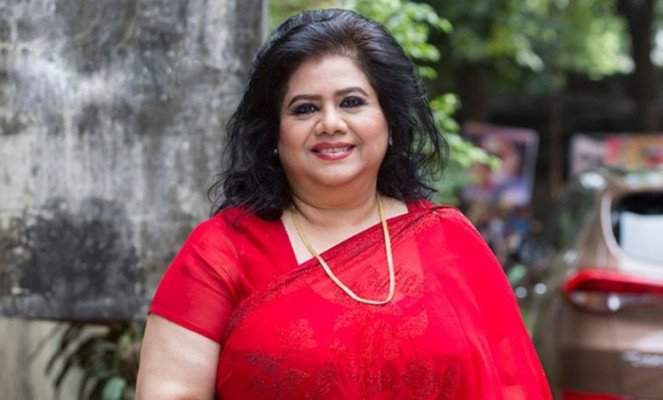 মৃত্যুর গুজব উড়িয়ে রুনা লায়লা বললেন ‘বেঁচে আছি’
