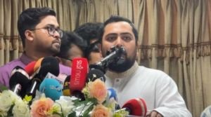 সরকার ক্রমশ ব্যর্থতার দিকে যাচ্ছে: নাহিদ ইসলাম