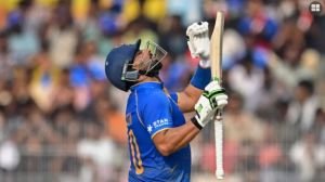 আম্পায়ারের বিরুদ্ধে অভিযোগ তুলে শাস্তি পেলেন আমিরাত অধিনায়ক