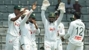 পাকিস্তানের বিপক্ষে ইতিহাস গড়ার পথে বাংলাদেশ
