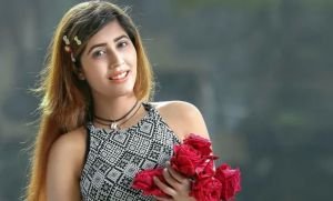 বাজার করতে গিয়ে হেনস্তার শিকার নায়লা নাঈম