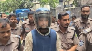 প্রতারণার মামলায় গ্রেফতার তৌহিদ আফ্রিদি